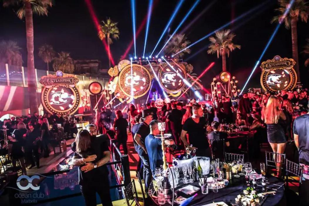 Puerto Banus Apartment มาร์เบยา ภายนอก รูปภาพ